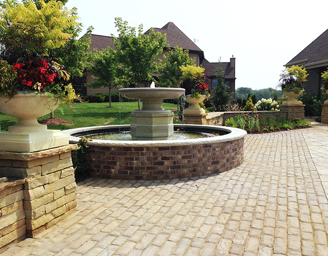 Outdoor Decorative Water Fountain Sales in Minneapolis, St. Paul