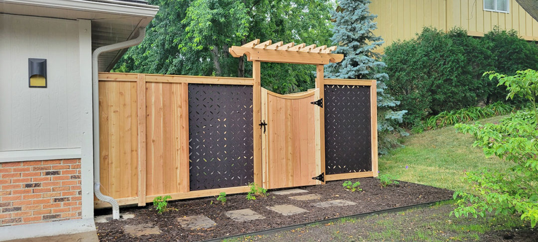 Custom Gate Arbor and Orient Outdeco fencing in minnesota