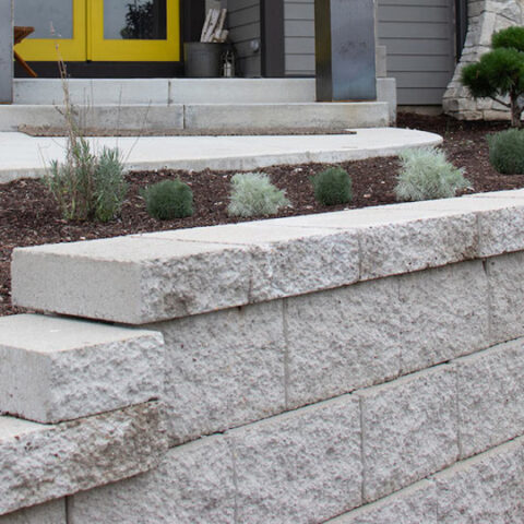 Integrity Retaining Wall System - Twisted Elements