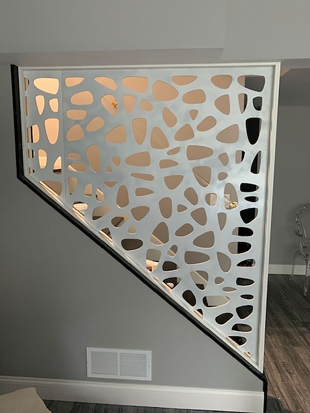 OUTDECO-Stonefield-panel-for-stairwell-screenage-indoors